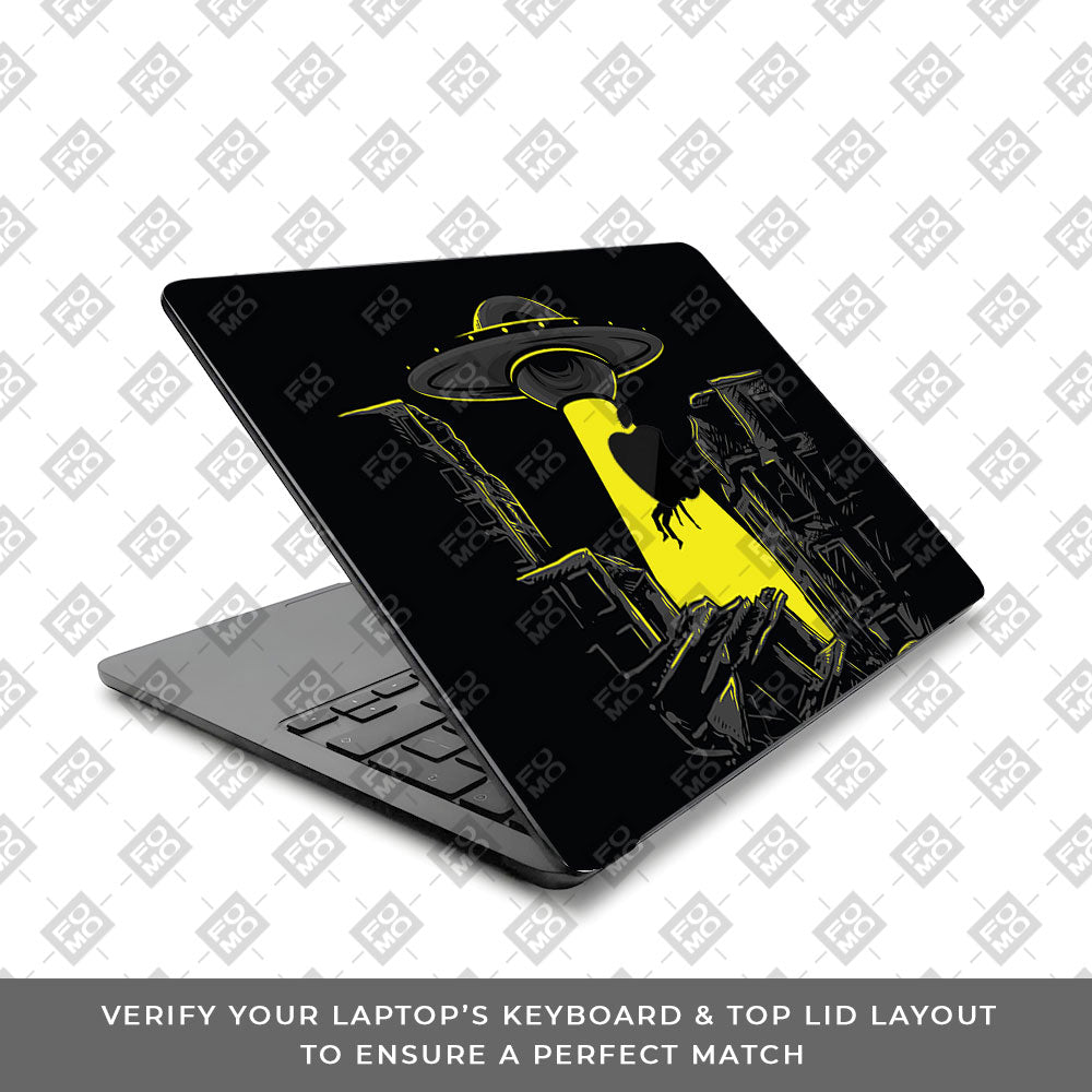 Alien Abduction MacBook Air 15 M5 2026 Laptop Skin