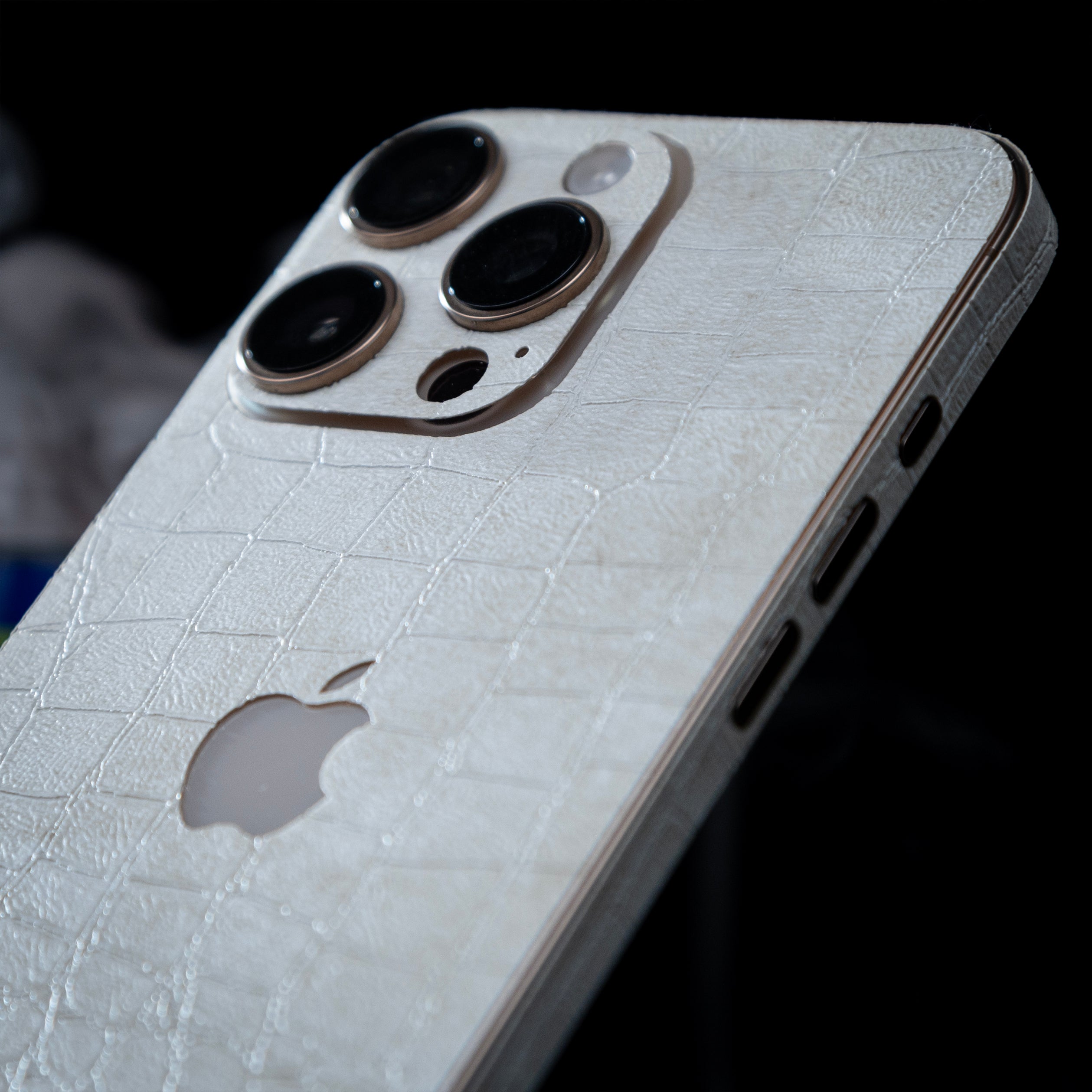 White Crocodile Leather Texture Mobile Skin