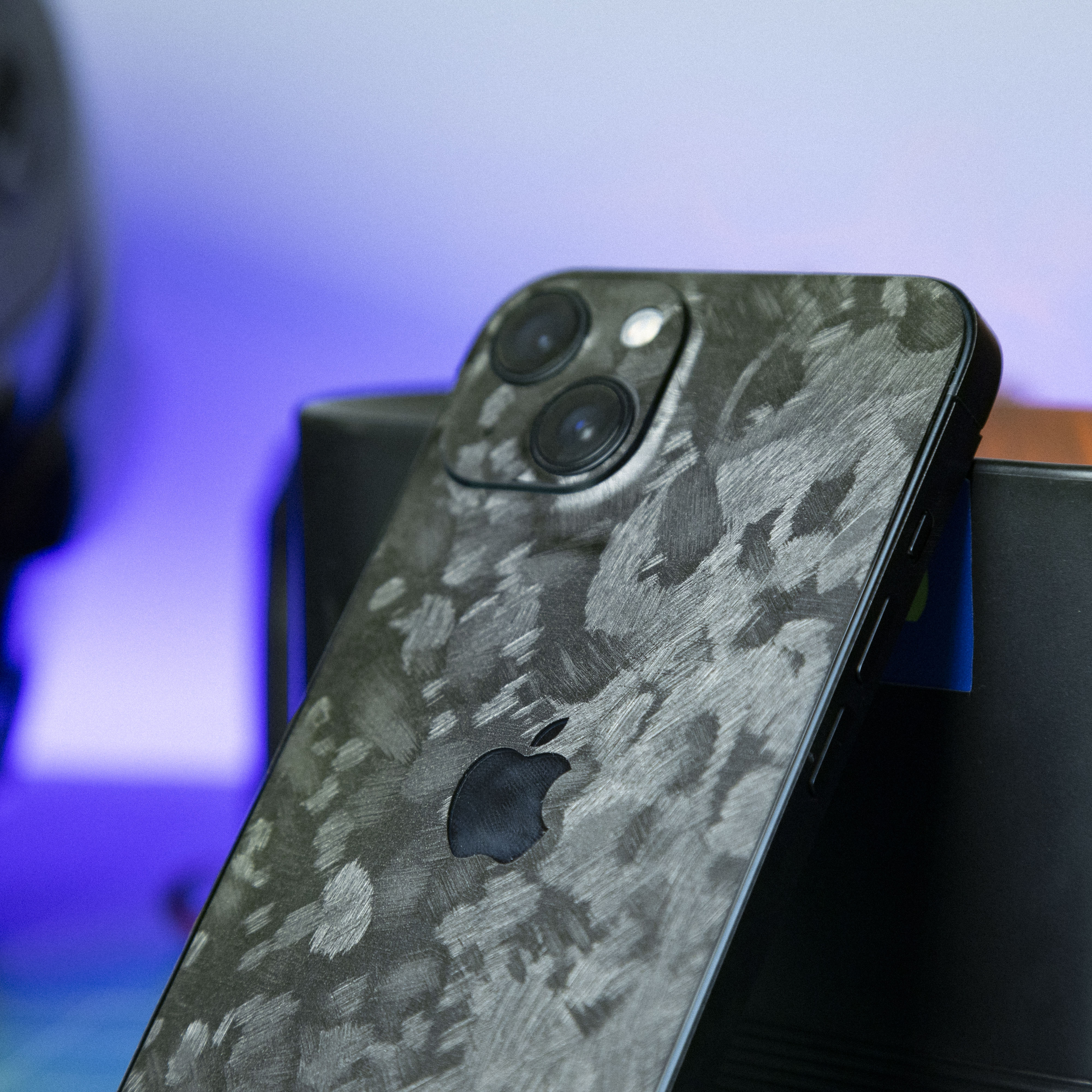 Forged Carbon Fibre Textured Mobile Skins